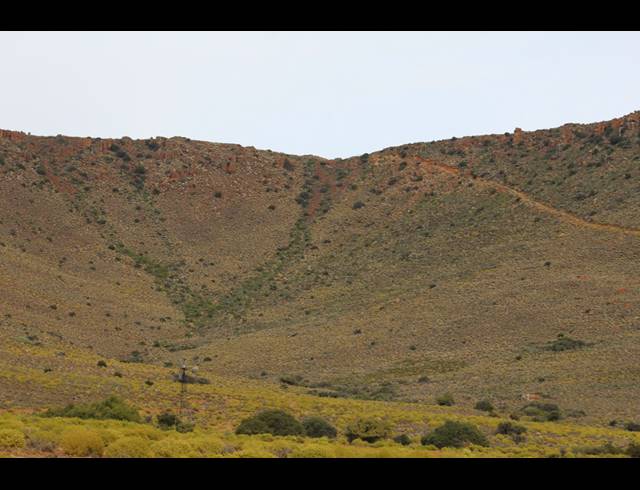 3,107HA FARM FOR SALE IN CALVINIA RURAL